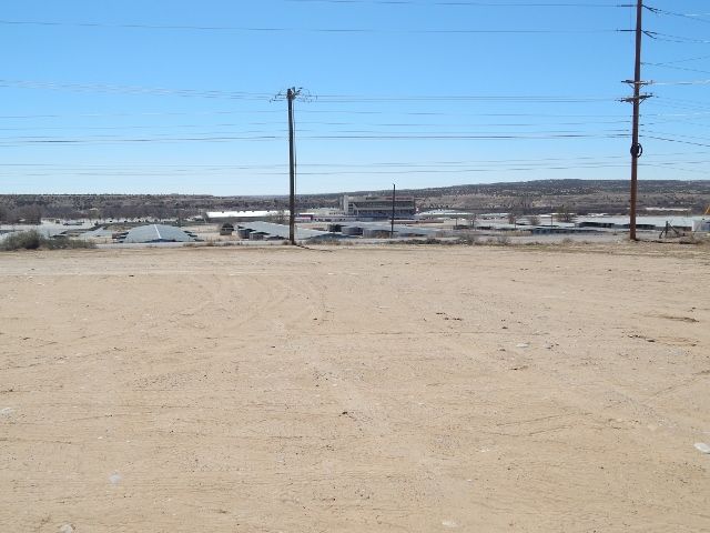 5734 US 64, Farmington, NM 87401